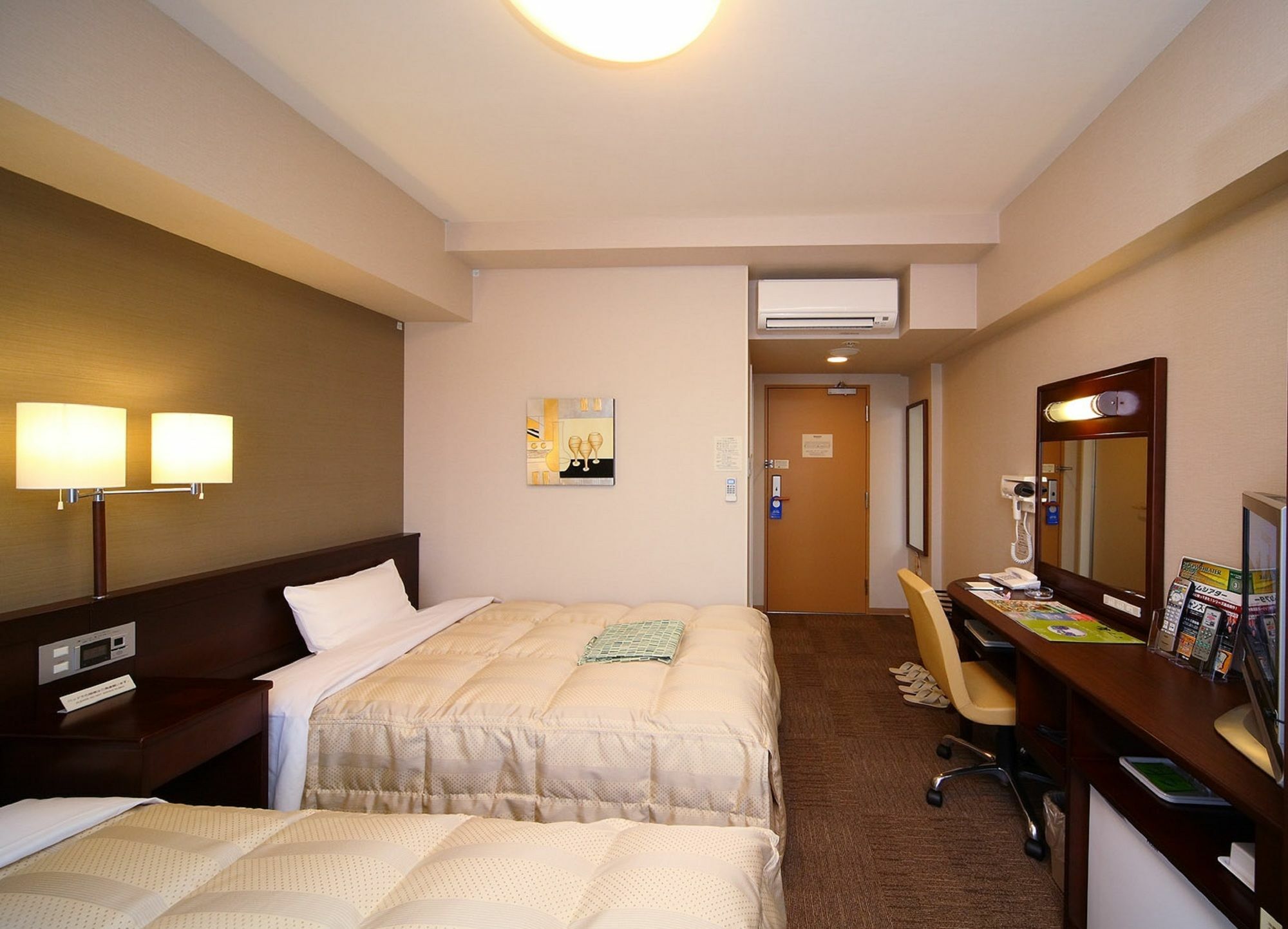 Hotel Route-Inn Utsunomiya Miyukicho -Kokudou4Gou- Dış mekan fotoğraf